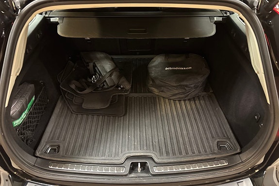 Volvo V60 13 of 14