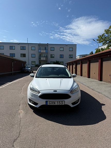 Ford Focus 4 of 5