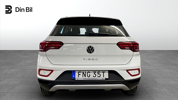 Volkswagen T-Roc 5 of 5