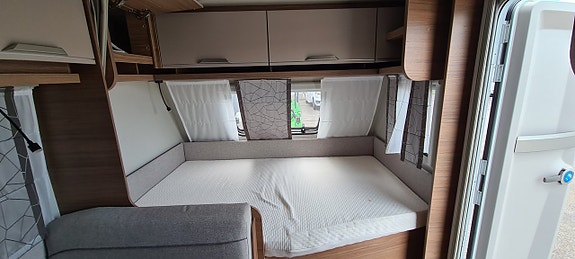 Knaus 500 KD sport "3vånings-säng, lufttält, markis" 5 of 16