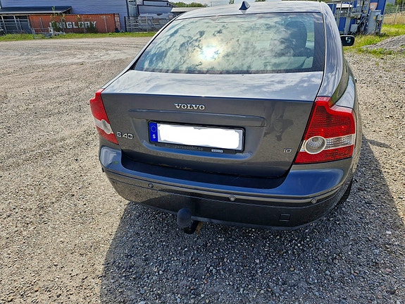 Volvo S40 7 of 7