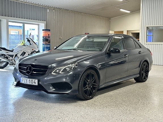 Mercedes-Benz E220 4 of 30