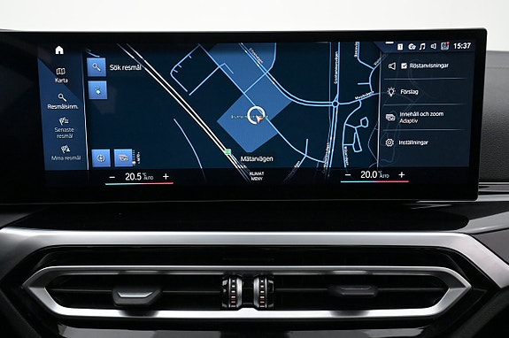 BMW i4 12 of 27