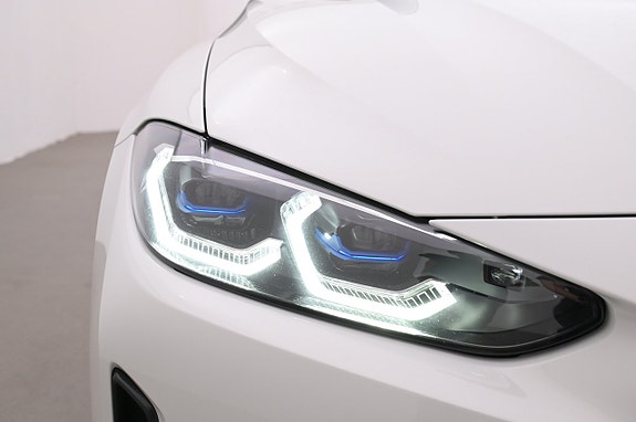 BMW i4 26 of 27
