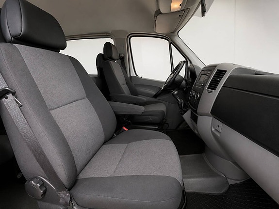 Volkswagen Crafter 6 of 9