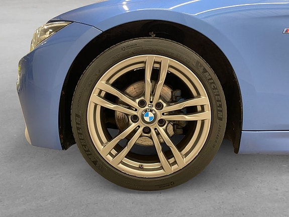 BMW 320 8 of 25