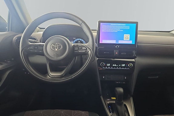 Toyota Yaris Cross 8 of 16