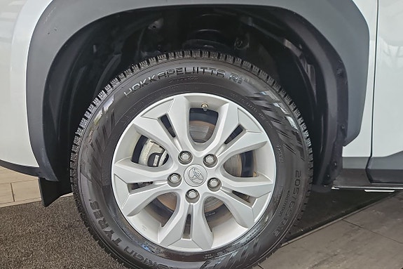Toyota Yaris Cross 11 of 16