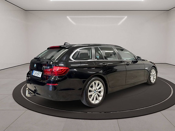 BMW 520 9 of 28