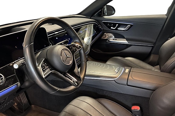 Mercedes-Benz E300 de 7 of 14