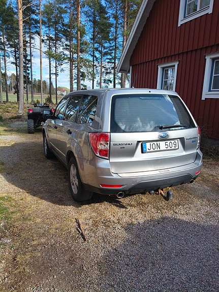 Subaru Forester 4 of 5