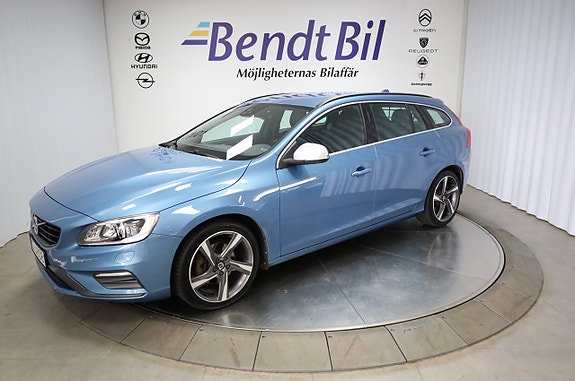 Volvo V60 4 of 5