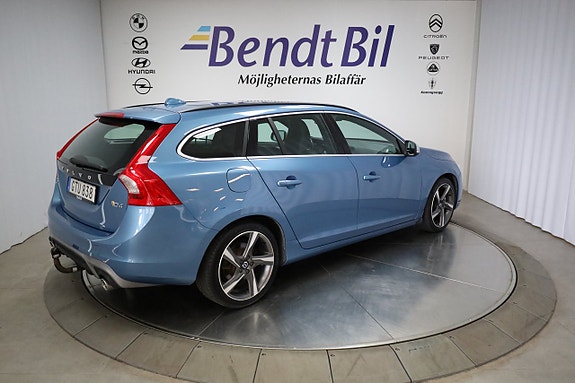 Volvo V60 14 of 26