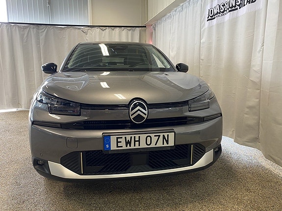 Citroen C4 4 of 12