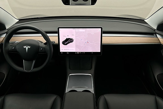 Tesla Model 3 6 of 25