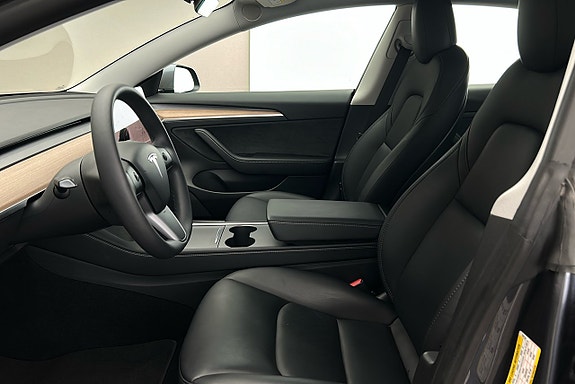 Tesla Model 3 9 of 25