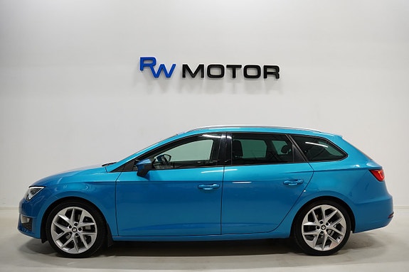 Seat Leon 3 of 5
