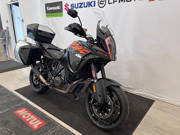 KTM 1290 Super Adventure S 2 of 5