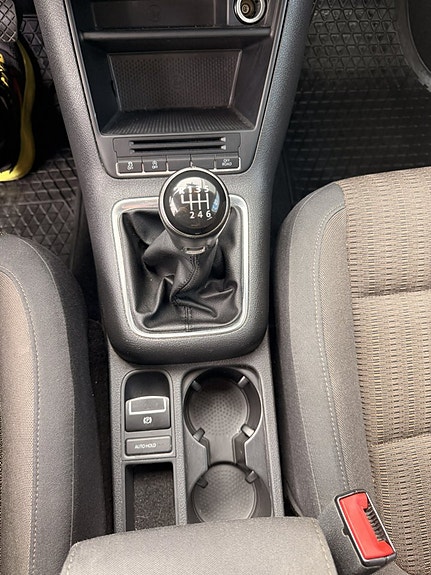 Volkswagen Tiguan 13 of 16