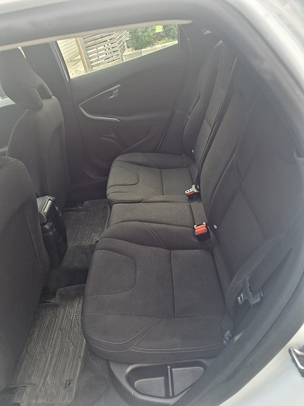 Volvo V40 7 of 8
