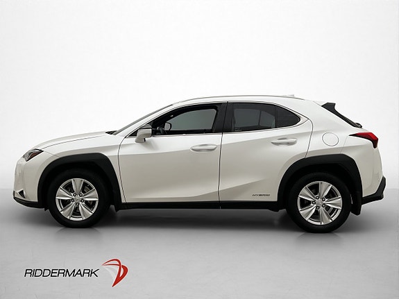Lexus UX250h 5 of 30