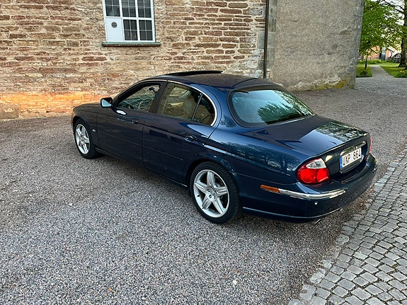 Jaguar S-TYPE 5 of 5