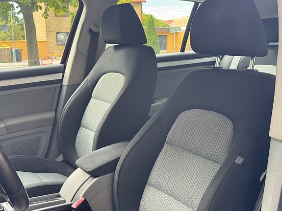 Skoda Superb 8 of 11