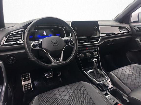 Volkswagen T-Roc 11 of 27