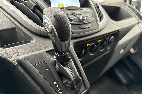Ford Transit 22 of 24