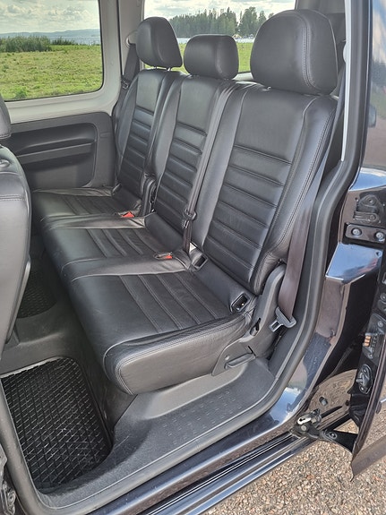 Volkswagen Caddy Maxi 5 of 5