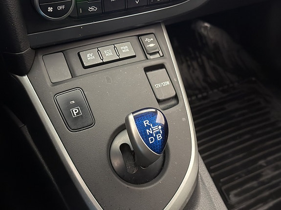 Toyota Auris 23 of 30