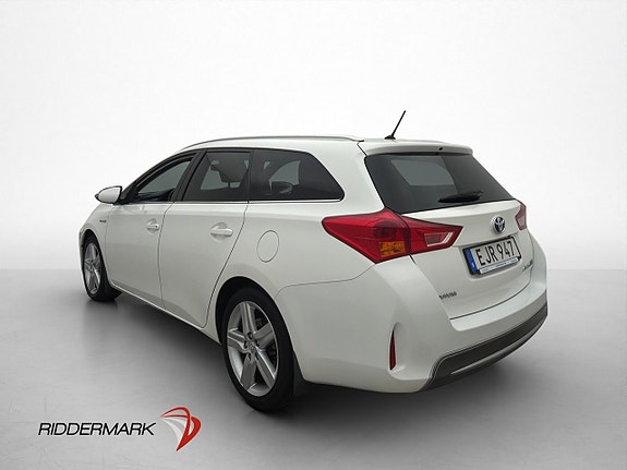 Toyota Auris 6 of 30