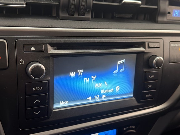 Toyota Auris 20 of 30