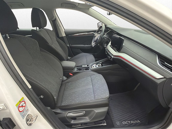 Skoda Octavia 21 of 30