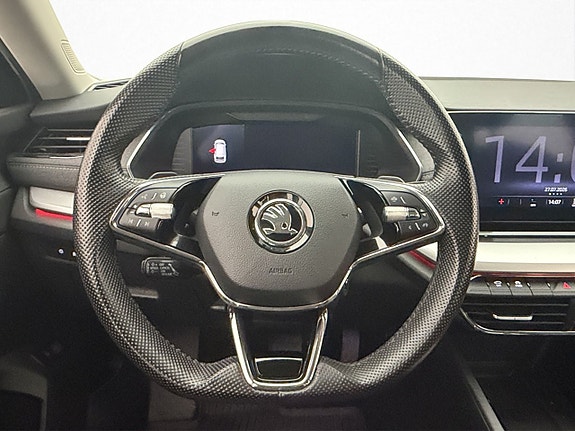 Skoda Octavia 11 of 30