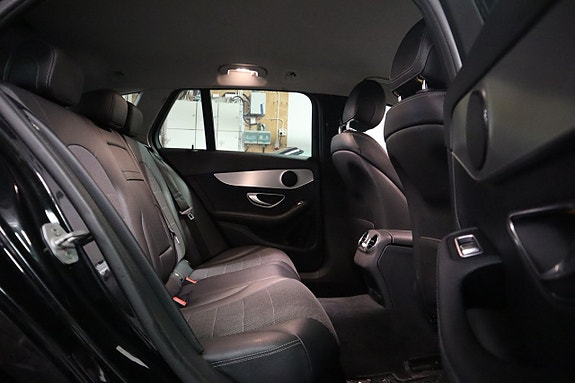 Mercedes-Benz C220 d 13 of 14