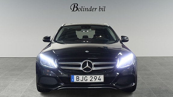 Mercedes-Benz C220 d 2 of 14