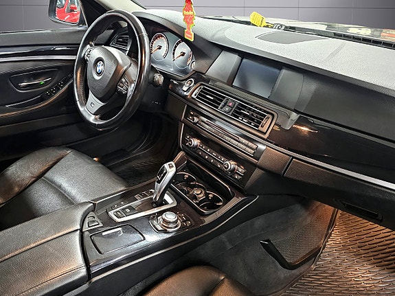 BMW 528 9 of 12