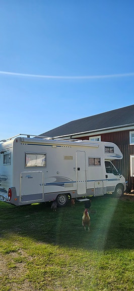 Adria Coral 655SP 2 of 11