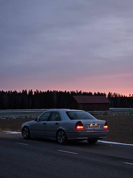 Mercedes-Benz C200 5 of 5