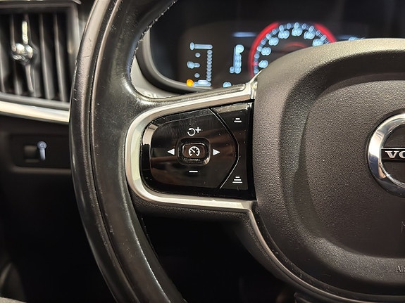 Volvo V90 18 of 19