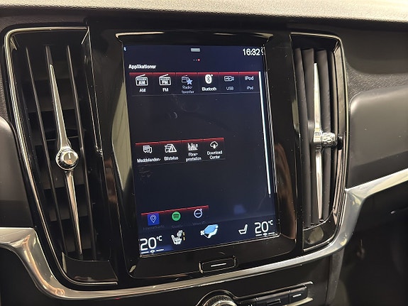 Volvo V90 16 of 19