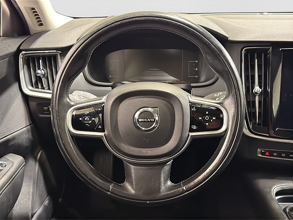 Volvo V90 13 of 19