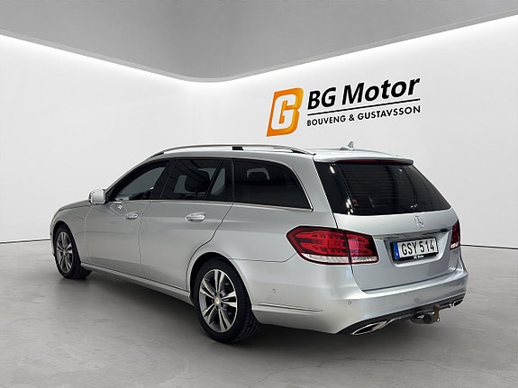 Mercedes-Benz E220 6 of 19
