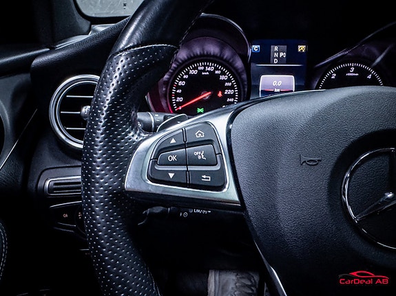 Mercedes-Benz GLC220 d 22 of 29