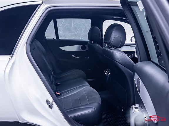 Mercedes-Benz GLC220 d 16 of 29