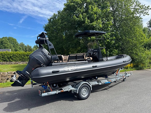 Black Wolf Rib DLX 640 2 of 12