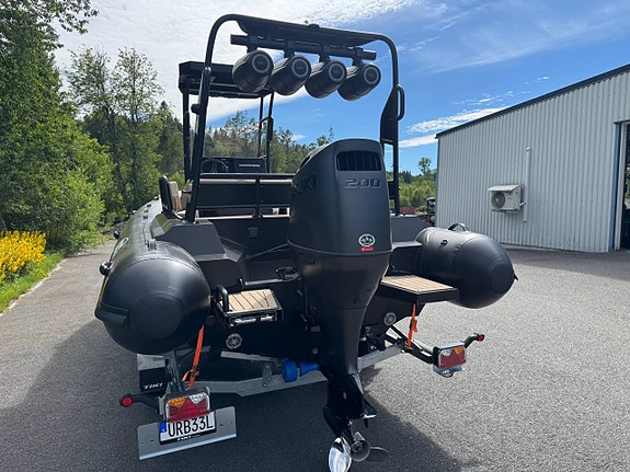 Black Wolf Rib DLX 640 4 of 12