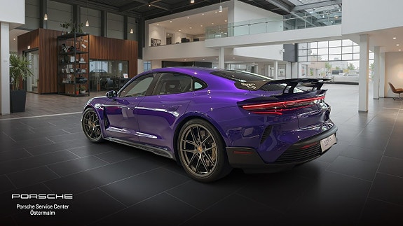 Porsche Taycan Turbo GT 2 of 5
