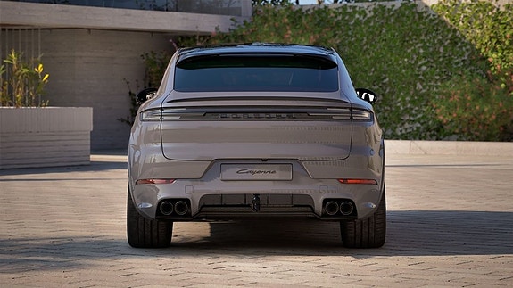 Porsche Cayenne 7 of 10